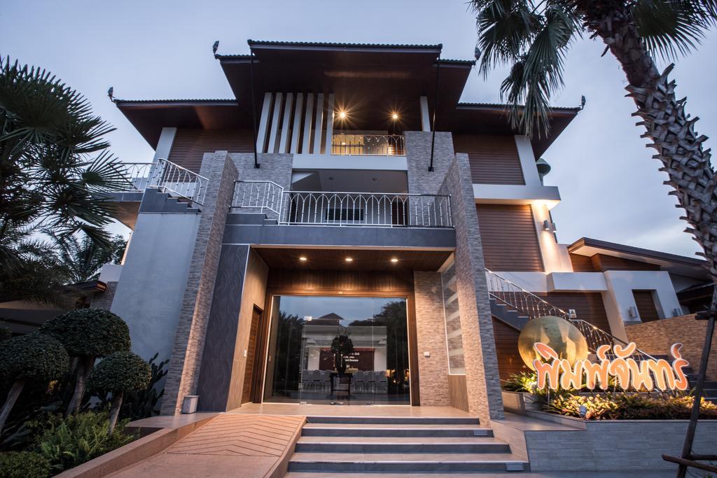 נאקון נאיוק Juntra Resort & Hotel מראה חיצוני תמונה