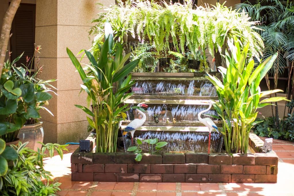 נאקון נאיוק Juntra Resort & Hotel מראה חיצוני תמונה