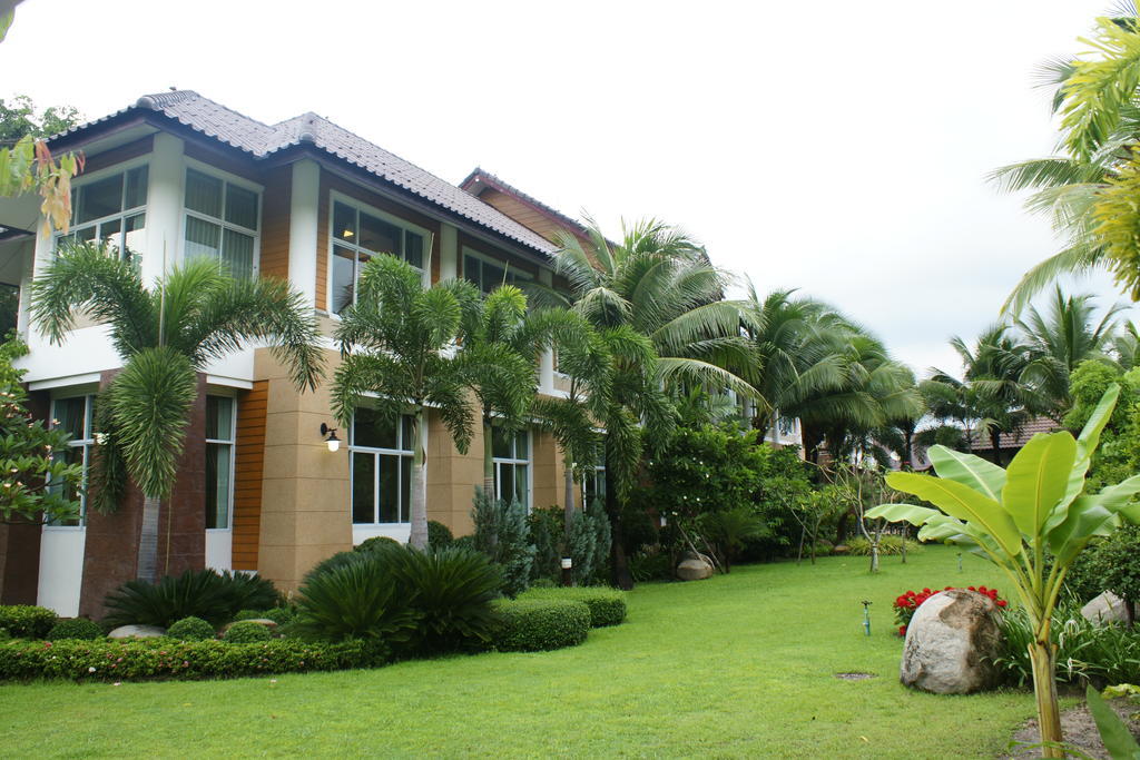 נאקון נאיוק Juntra Resort & Hotel מראה חיצוני תמונה